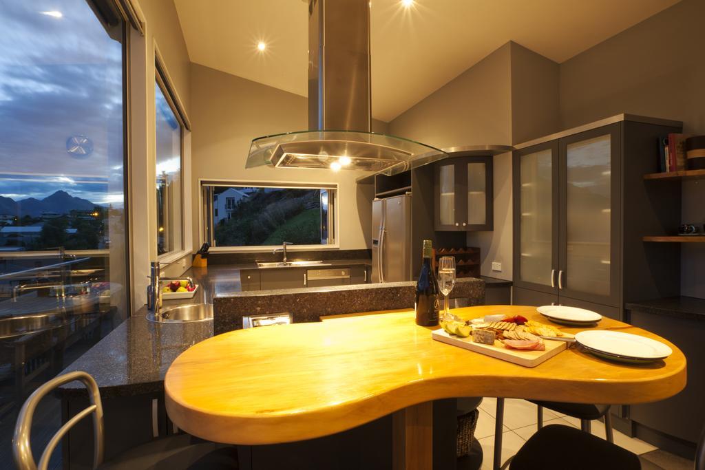 Highview Terrace By Amazing Accom Queenstown Eksteriør billede